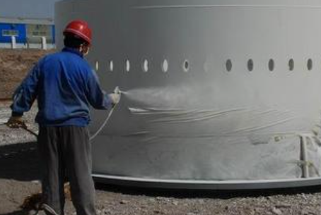 长丰镇除锈喷漆翻新是恢复金属资产价值的